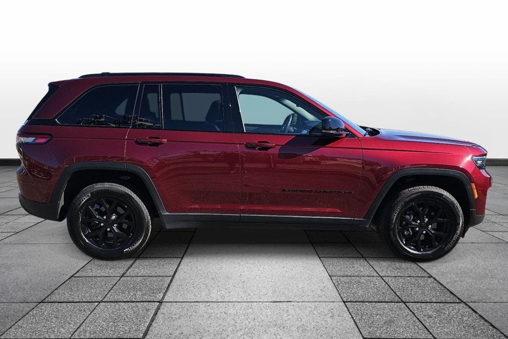 2025 Jeep Grand Cherokee Altitude