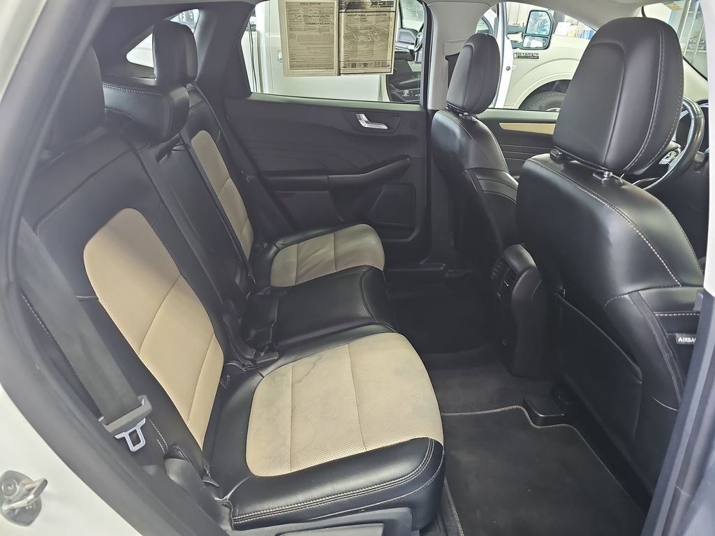2021 Ford Escape Hybrid Titanium