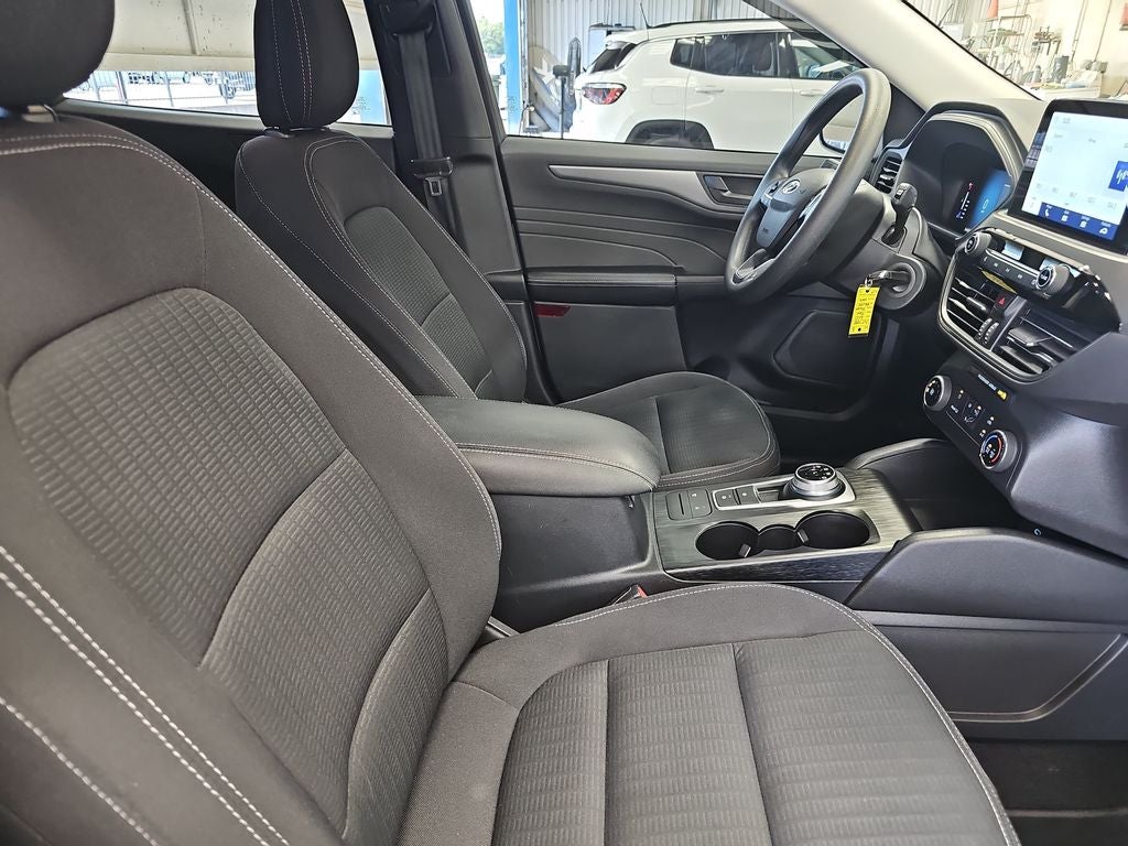 2023 Ford Escape Base