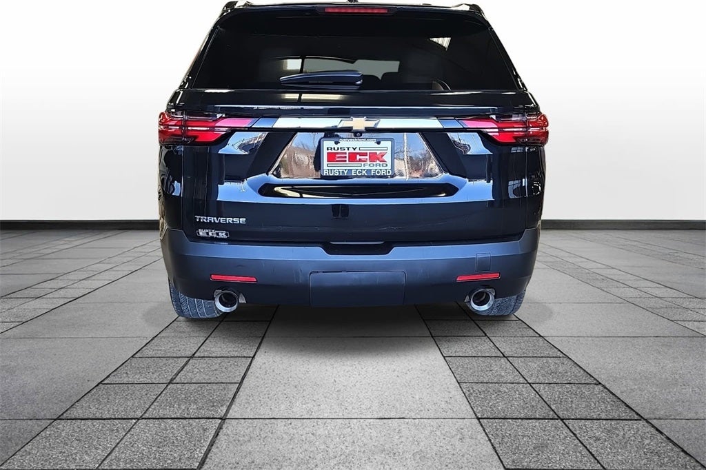 2022 Chevrolet Traverse LS