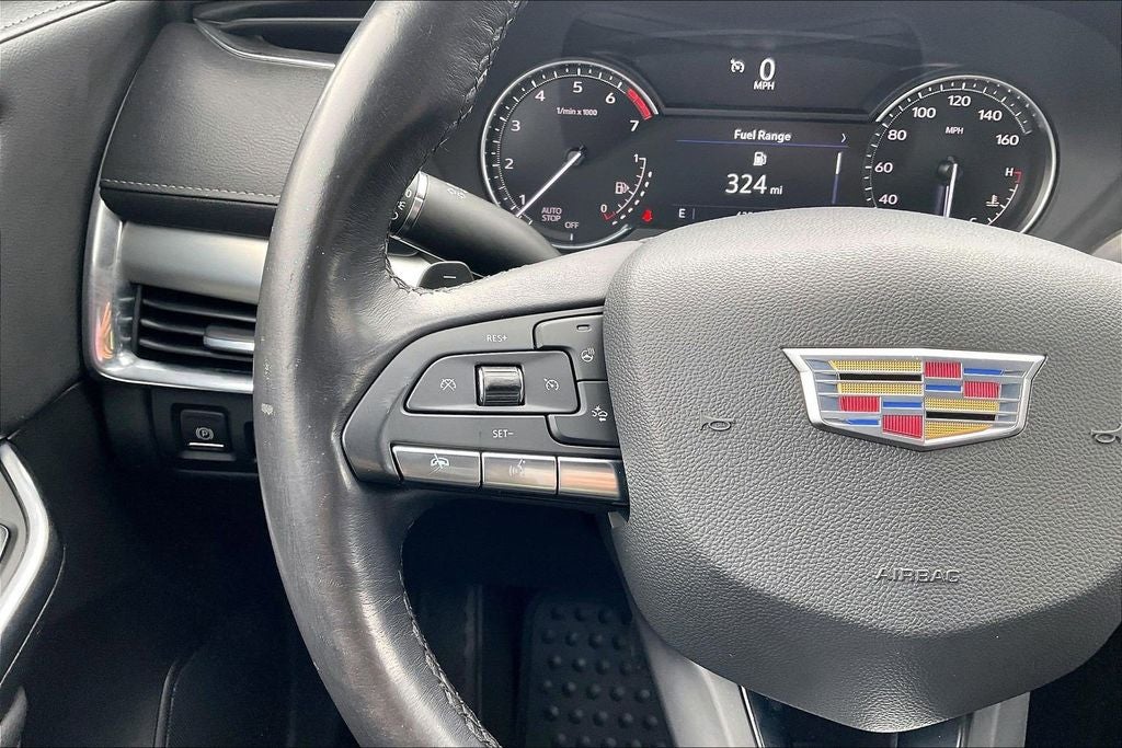 2023 Cadillac XT4 Premium Luxury