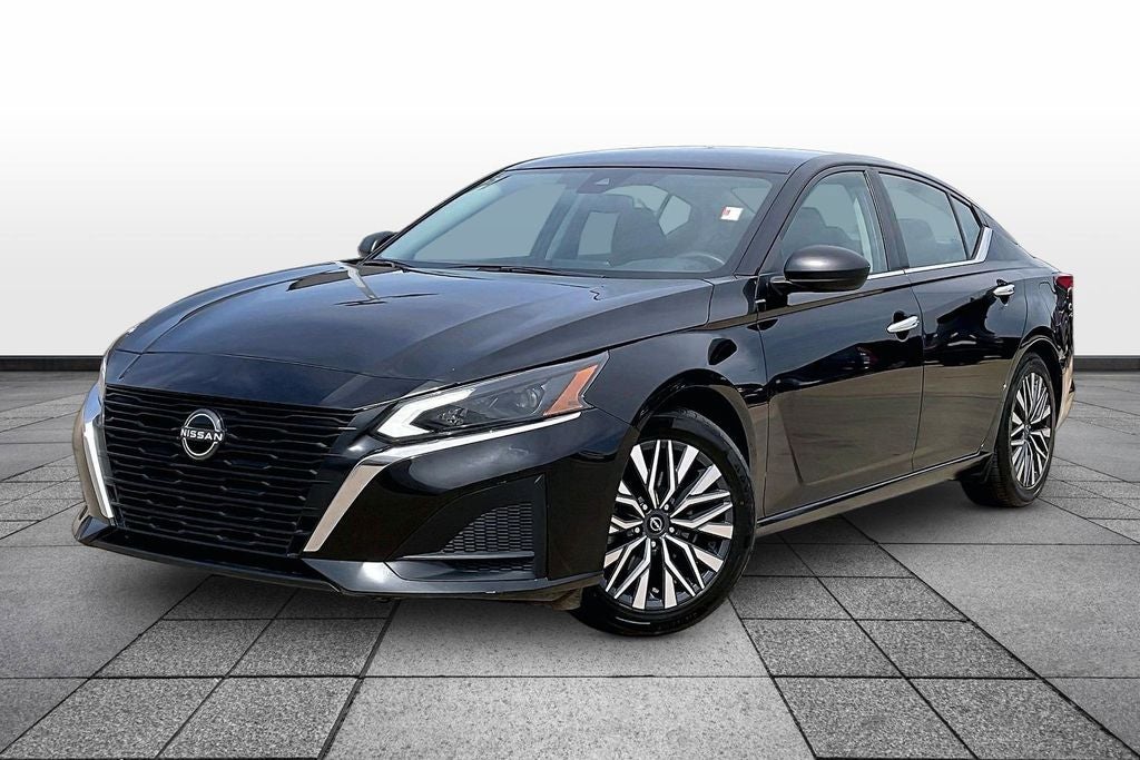 2024 Nissan Altima SV