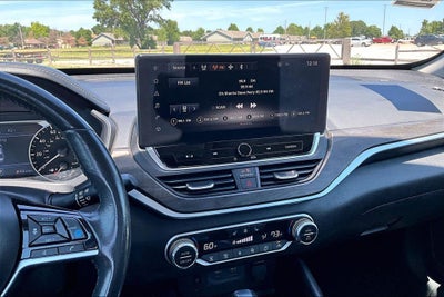 2023 Nissan Altima 2.5 SL