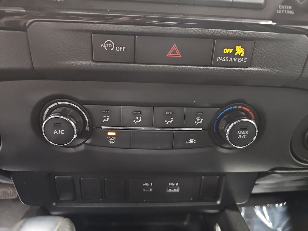 2024 Nissan Frontier SV