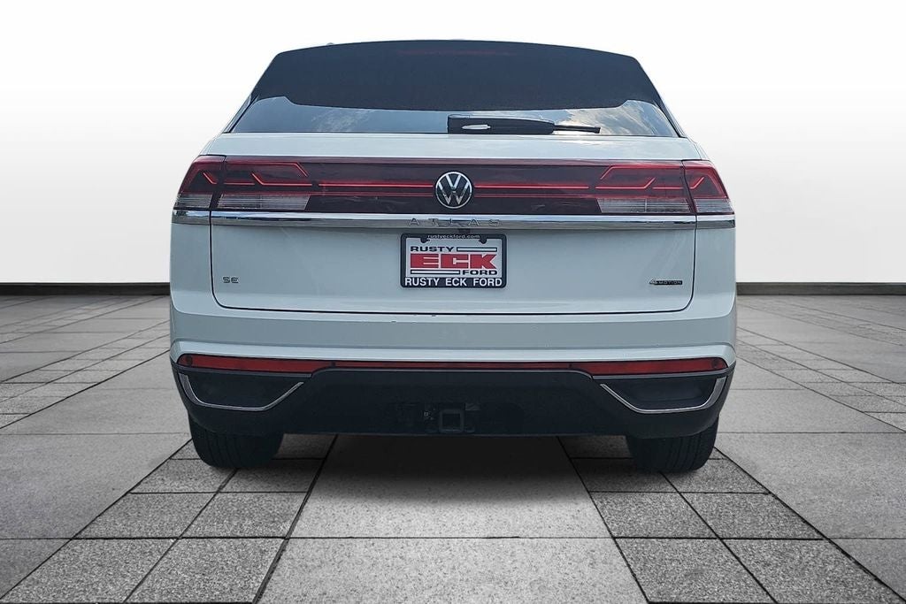 2025 Volkswagen Atlas Cross Sport 2.0T SE w/Technology