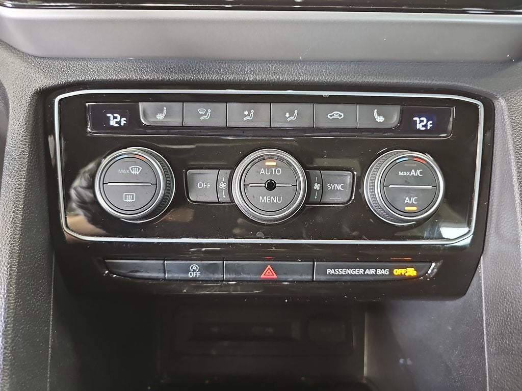2022 Volkswagen Atlas Cross Sport 3.6L V6 SEL R-Line