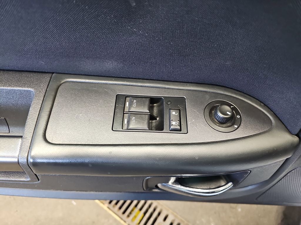 2013 Dodge Challenger SXT