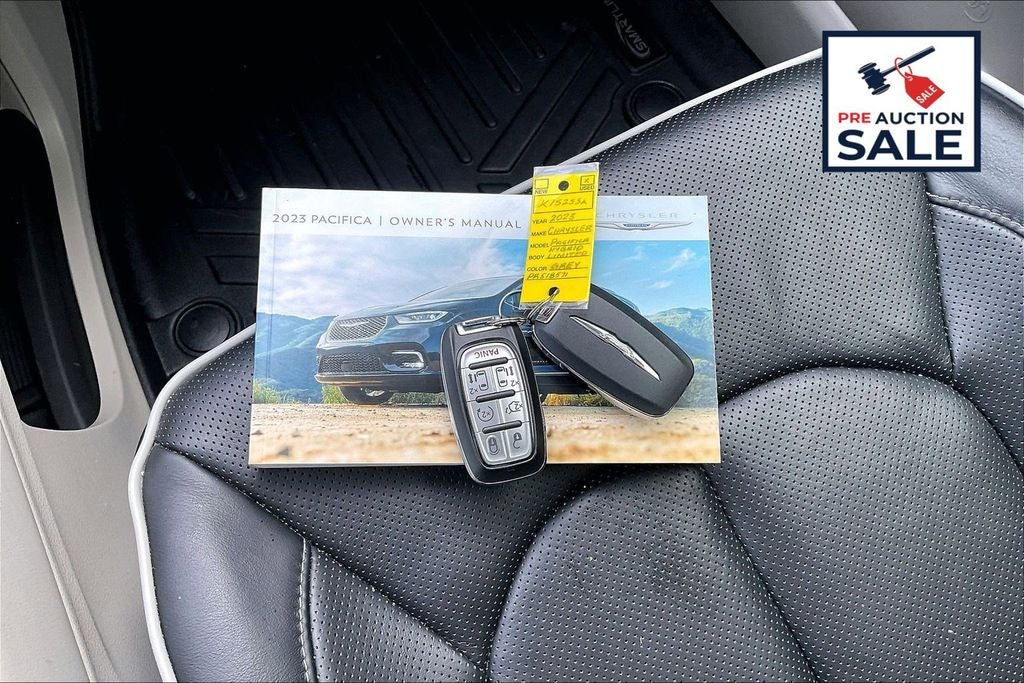 2023 Chrysler Pacifica Hybrid Limited