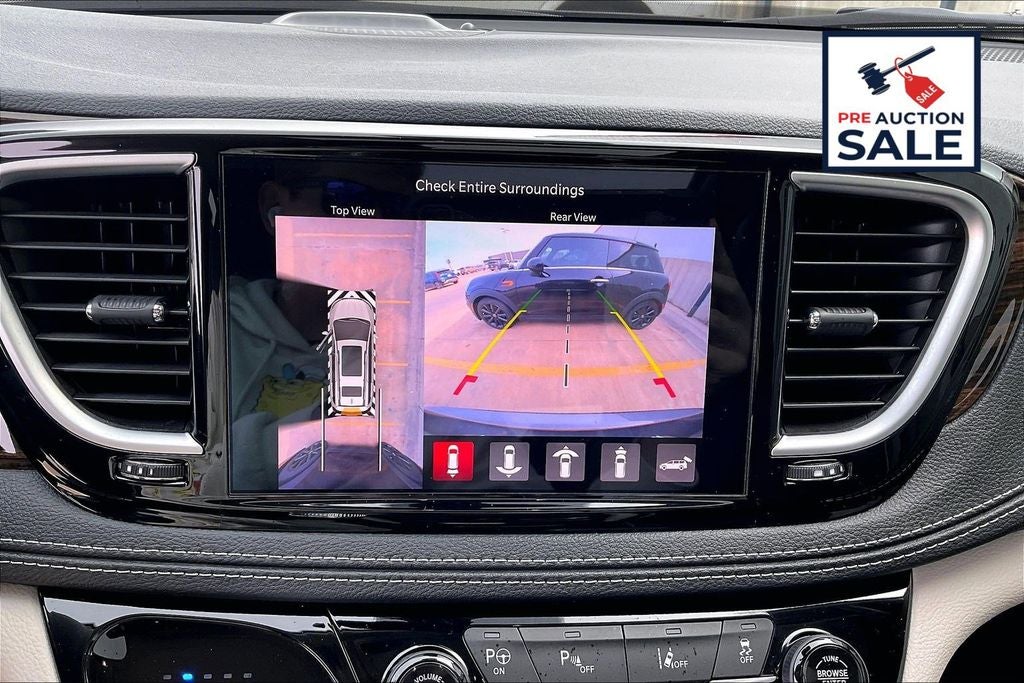 2023 Chrysler Pacifica Hybrid Limited