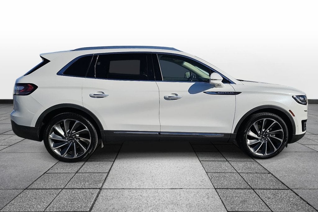 2020 Lincoln Nautilus Reserve