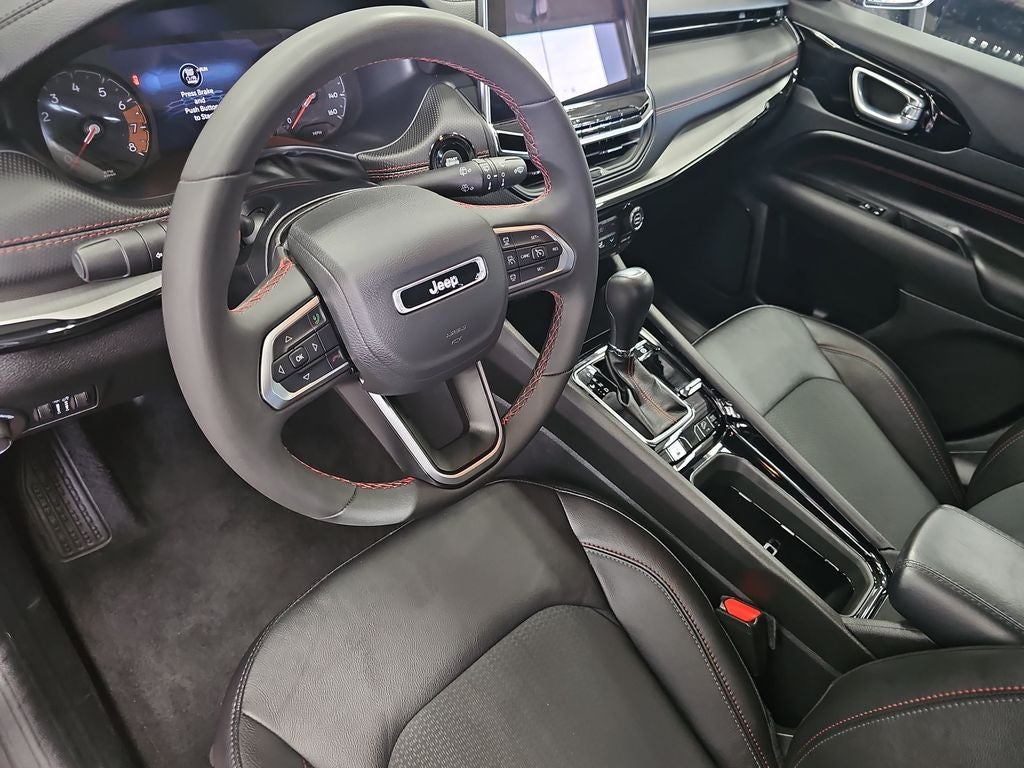 2025 Jeep Compass Trailhawk