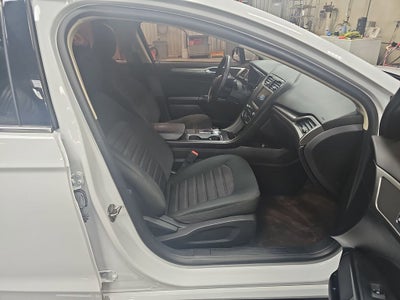 2020 Ford Fusion Hybrid SE