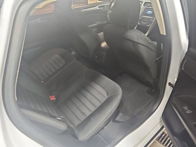 2020 Ford Fusion Hybrid SE