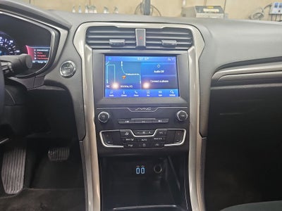 2020 Ford Fusion Hybrid SE