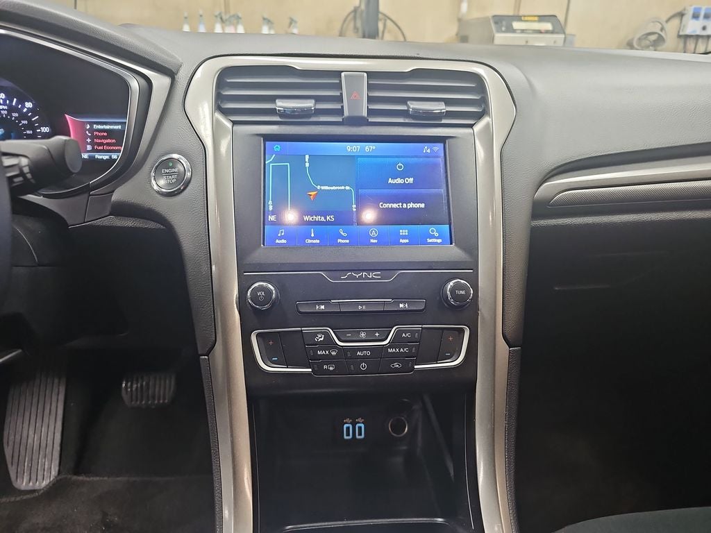 2020 Ford Fusion Hybrid SE