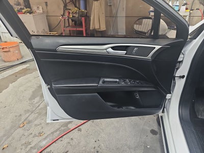 2020 Ford Fusion Hybrid SE