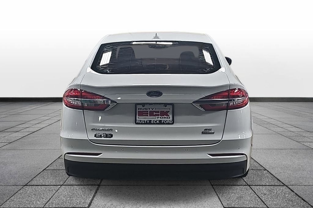 2020 Ford Fusion Hybrid SE
