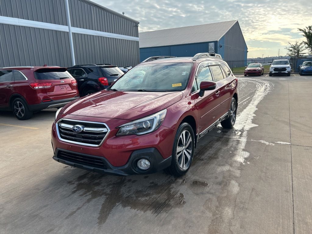 2018 Subaru Outback 2.5i Limited's photo