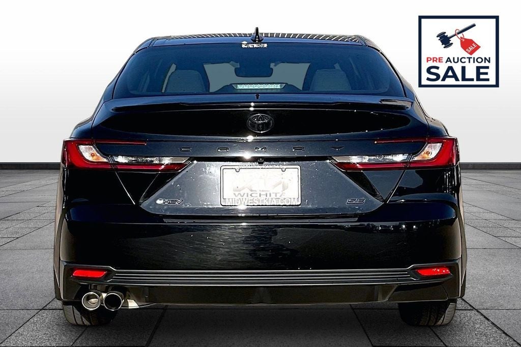 2025 Toyota Camry SE