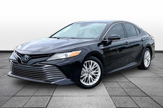 2020 Toyota Camry Hybrid XLE