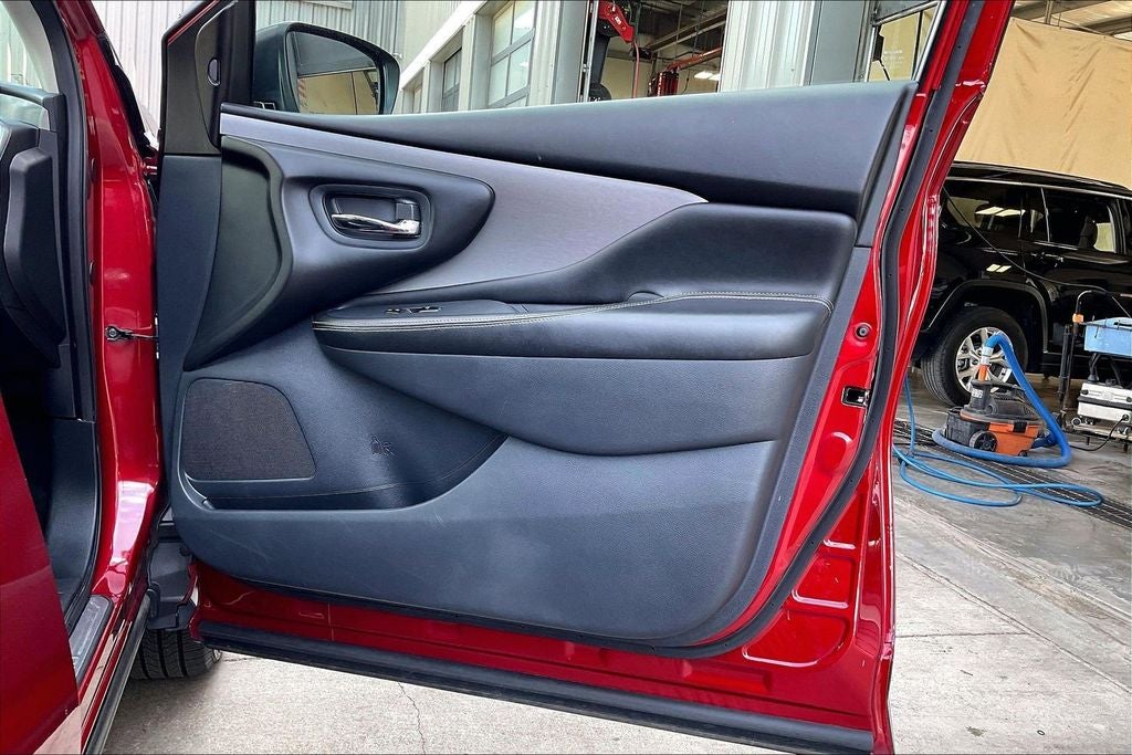 2023 Nissan Murano SV