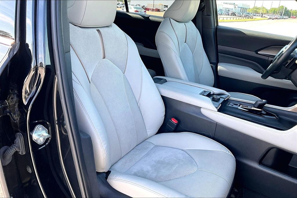 2024 Toyota Grand Highlander Hybrid MAX Limited
