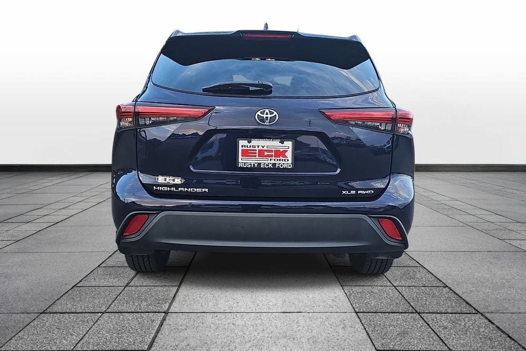 2022 Toyota Highlander XLE