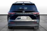 2022 Toyota Sienna XLE 8 Passenger