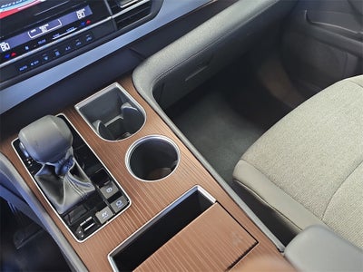 2024 Toyota Sienna LE 8 Passenger