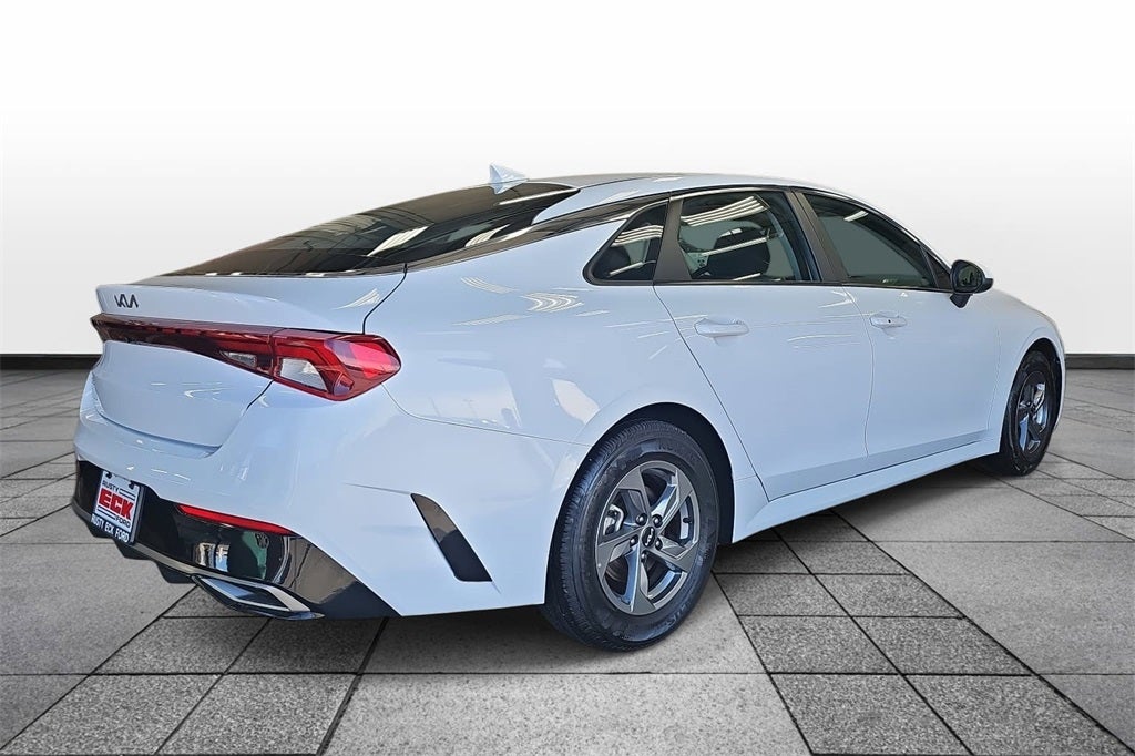 2023 Kia K5 LXS