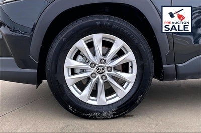 2025 Toyota Corolla Cross LE