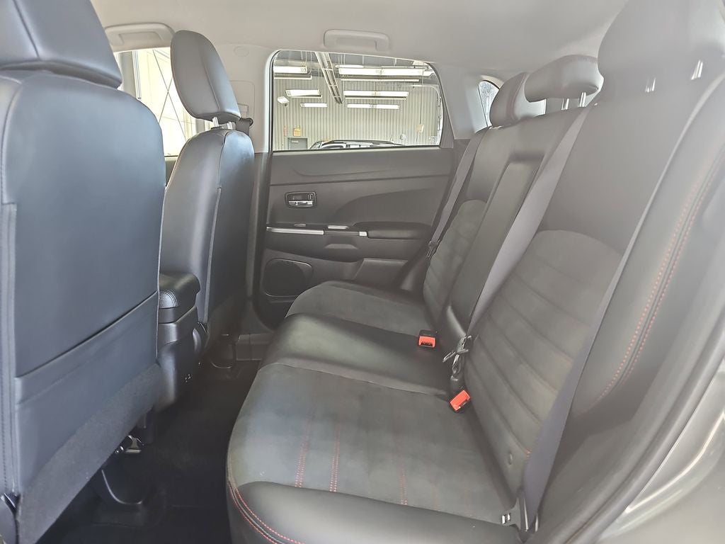 2025 Mitsubishi Outlander Sport 2.0 ES