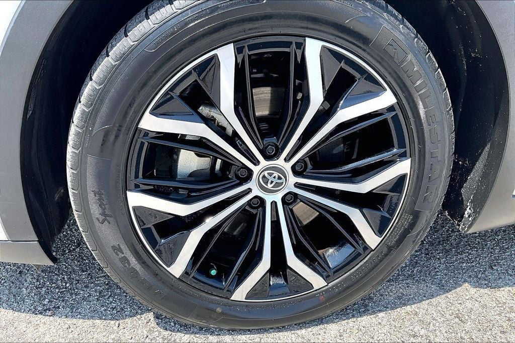 2023 Toyota Crown XLE
