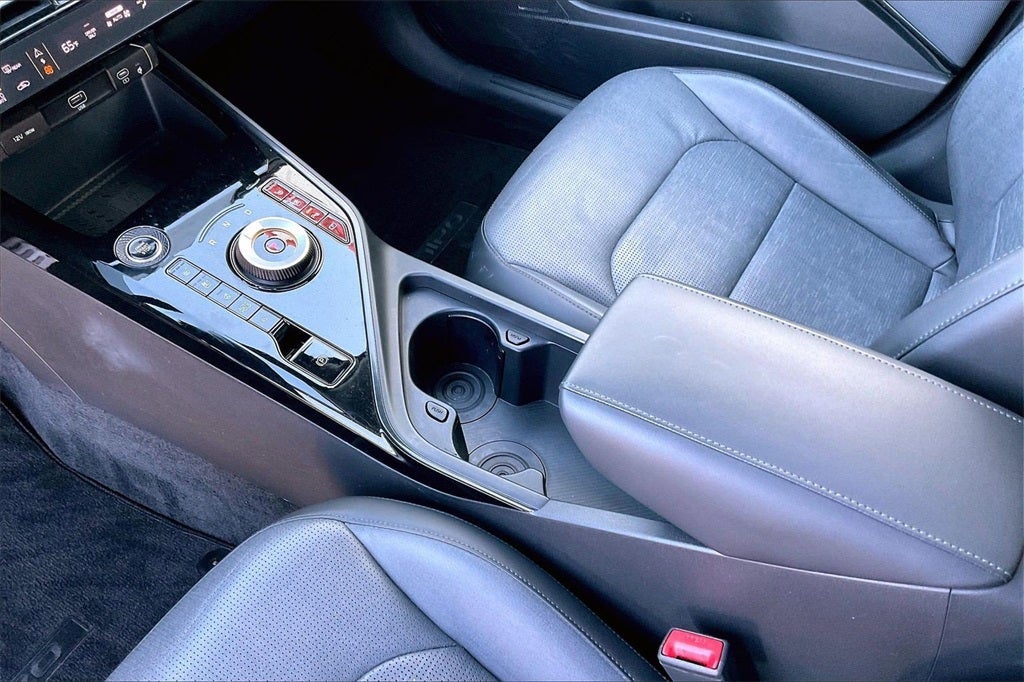 2023 Kia Niro Plug-In Hybrid SX