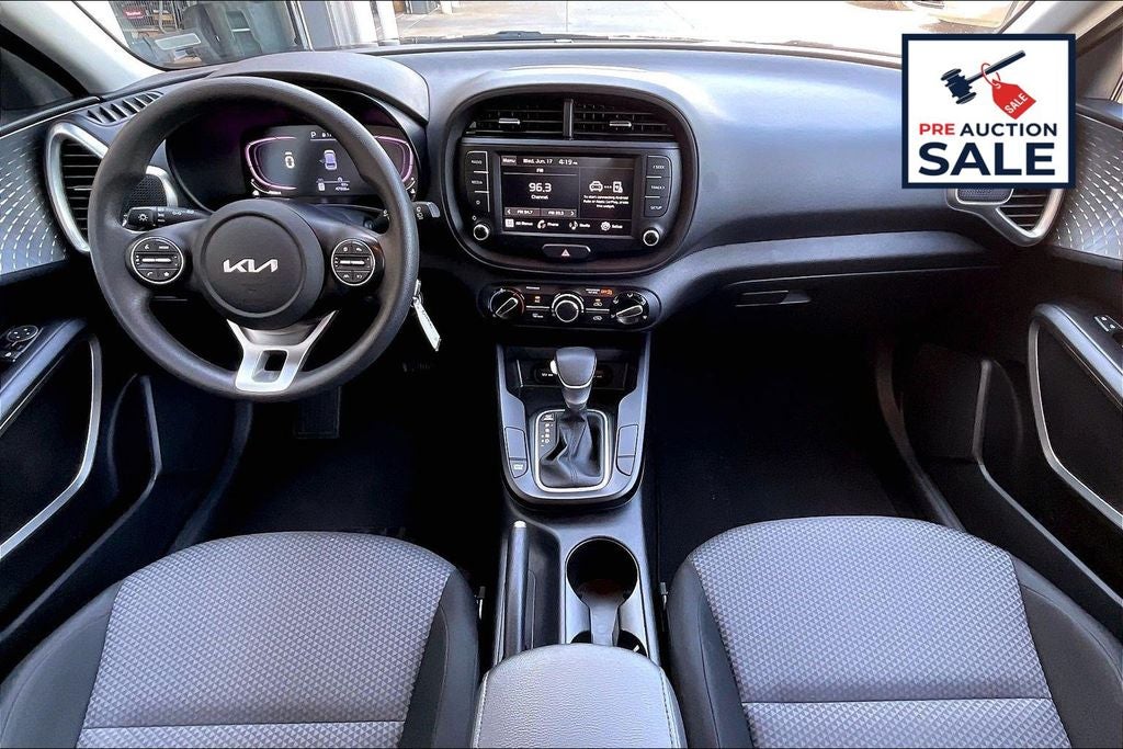 2024 Kia Soul LX