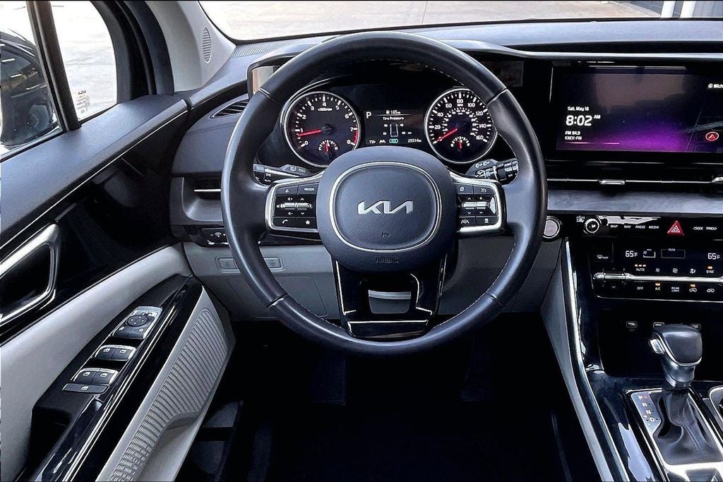 2024 Kia Carnival EX