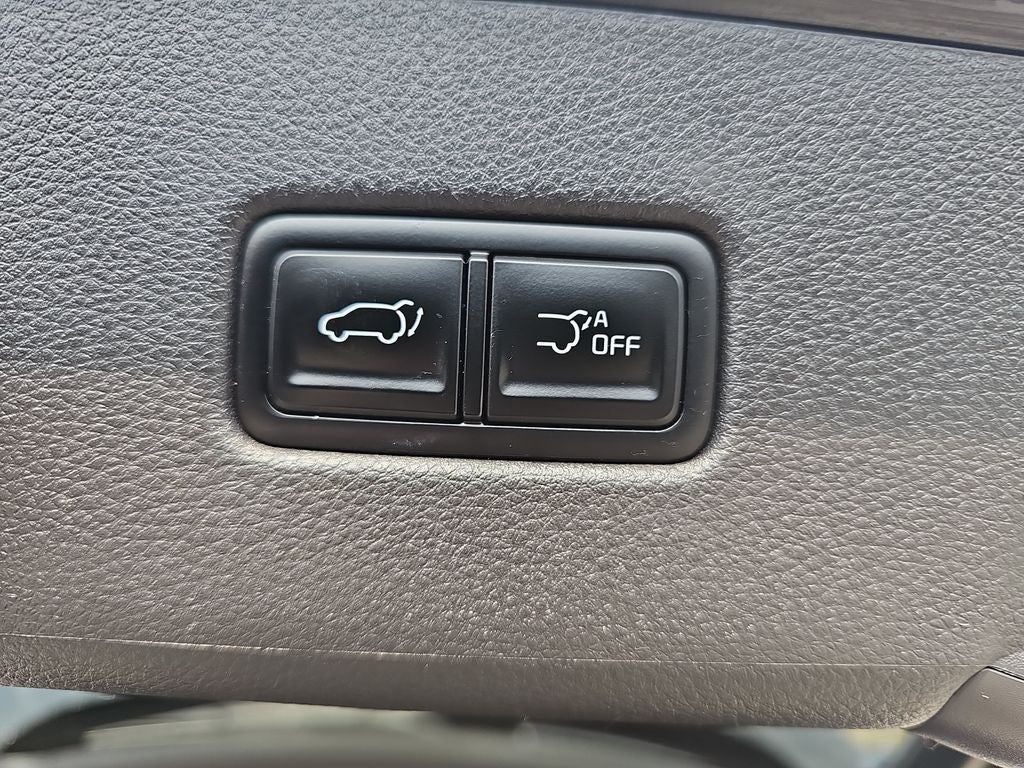 2022 Kia Carnival SX