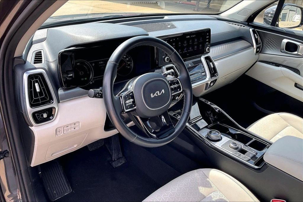2022 Kia Sorento Plug-In Hybrid SX